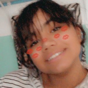 Meet your Posher, Isis